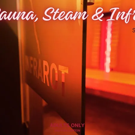 - The Storks - Adults Only מלון