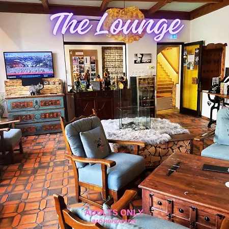 - The Storks - Adults Only * באד הופגסטין