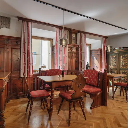 מלון - The Storks - Adults Only *