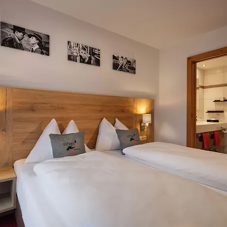 - The Storks - Adults Only Otel *