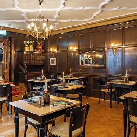 - The Storks - Adults Only Bad Hofgastein